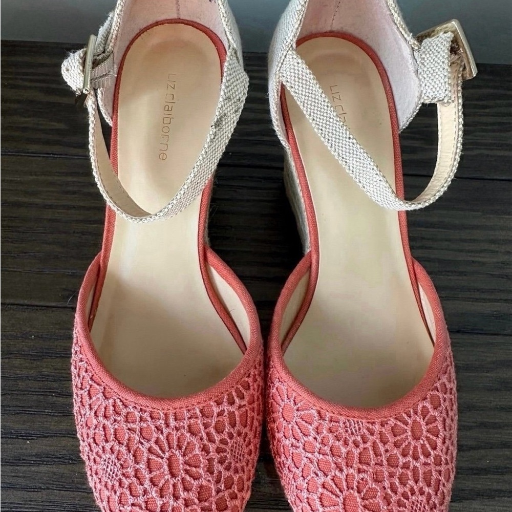 Liz Claiborne Wedge